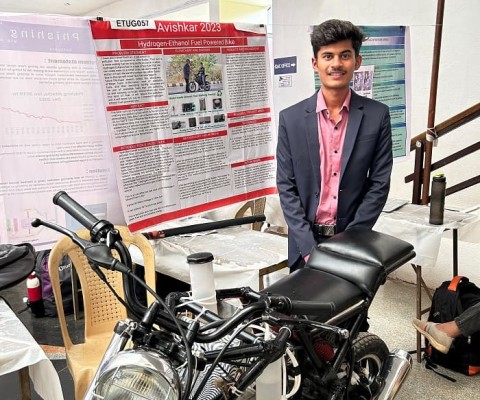 Mr. Vikrant Pawar has won Silver medal in Engineering and Technology theme