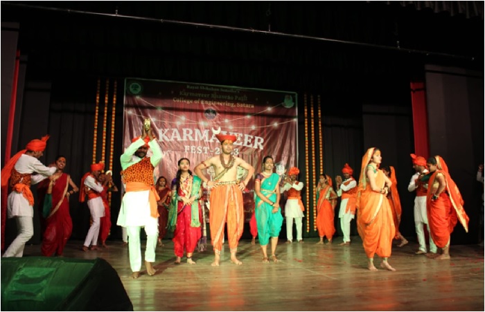 Participated in group dance (Lok Kala)
