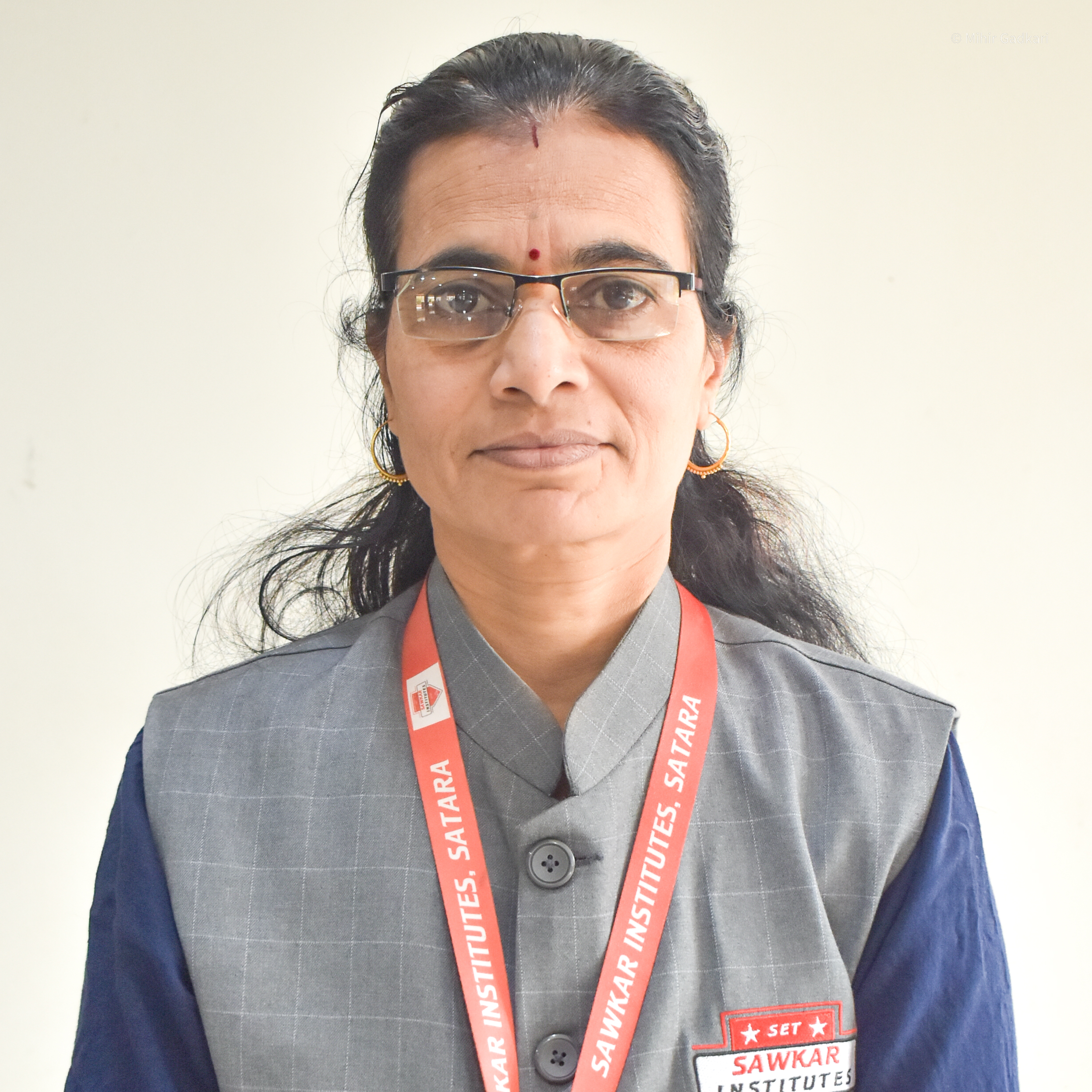 Mrs. Jayashri Rajendra Shinde